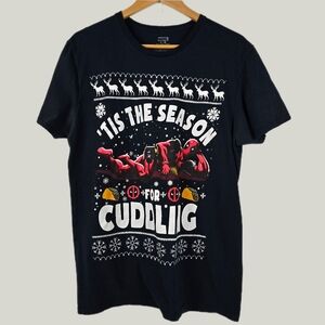 Deadpool 'Tis The Season For Cuddling T Shirt